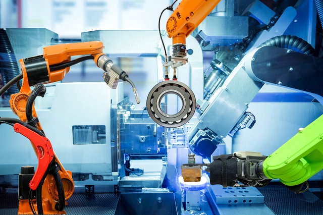 Cánh tay robot công nghiệp - giải quyết thách thức về lao động